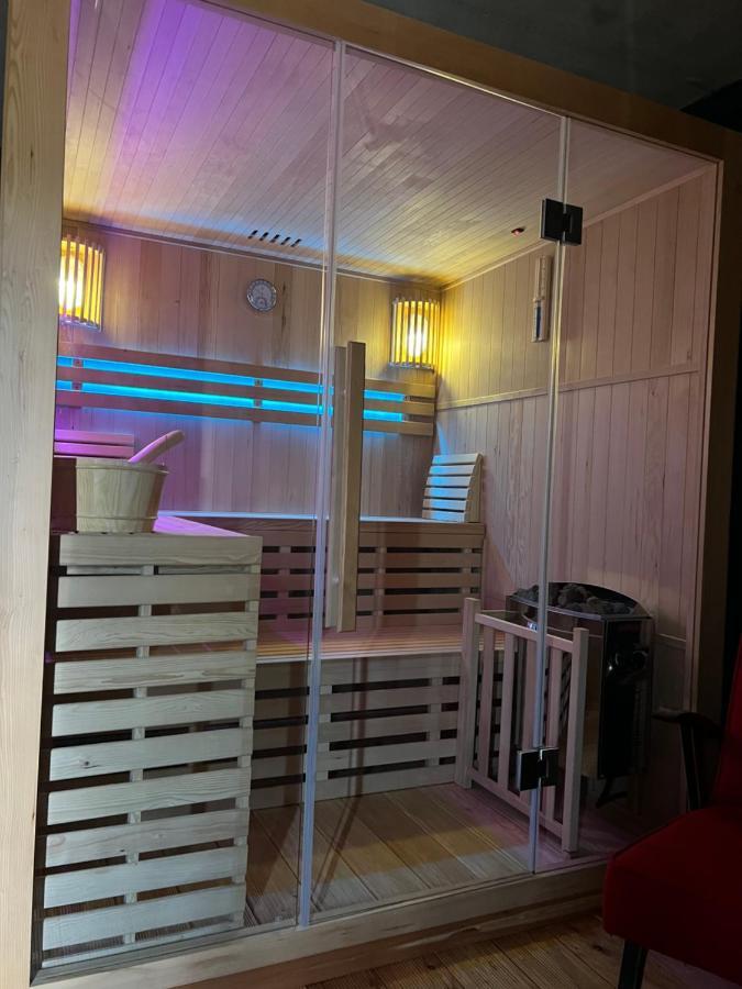Houten Vakantiewoning "Reisnaarpolen" Royaal Ontbijt, Sauna En Hottub Czarna Góra Exterior foto