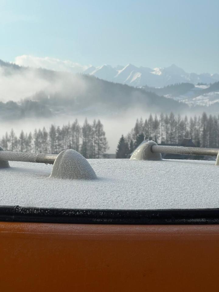 Houten Vakantiewoning "Reisnaarpolen" Royaal Ontbijt, Sauna En Hottub Czarna Góra Exterior foto