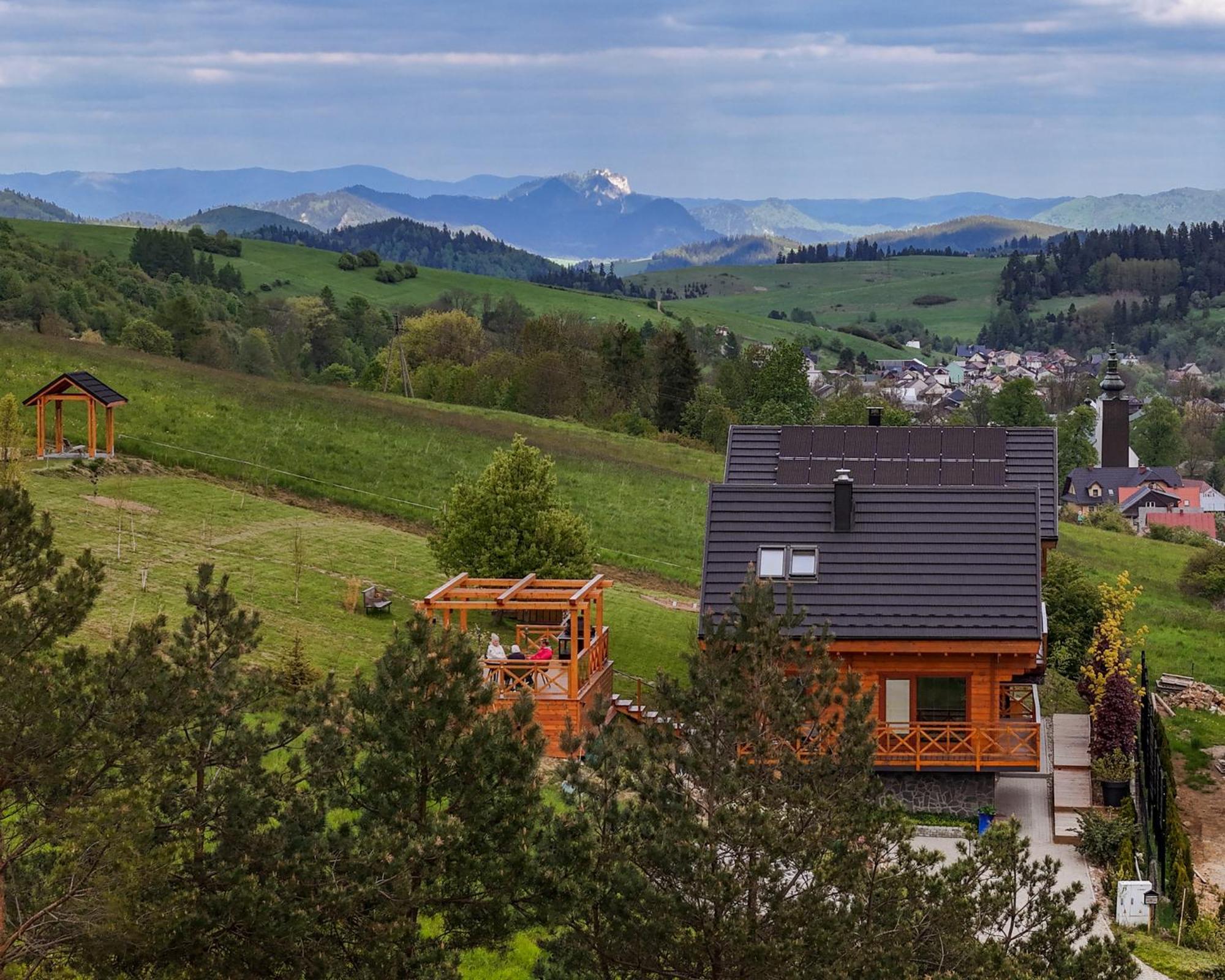 Houten Vakantiewoning "Reisnaarpolen" Royaal Ontbijt, Sauna En Hottub Czarna Góra Exterior foto