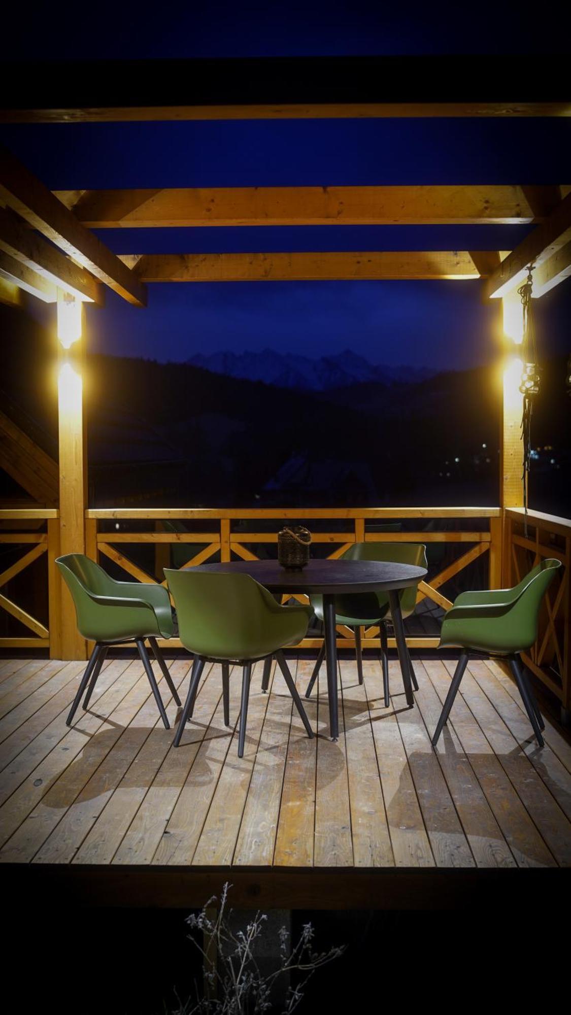 Houten Vakantiewoning "Reisnaarpolen" Royaal Ontbijt, Sauna En Hottub Czarna Góra Exterior foto