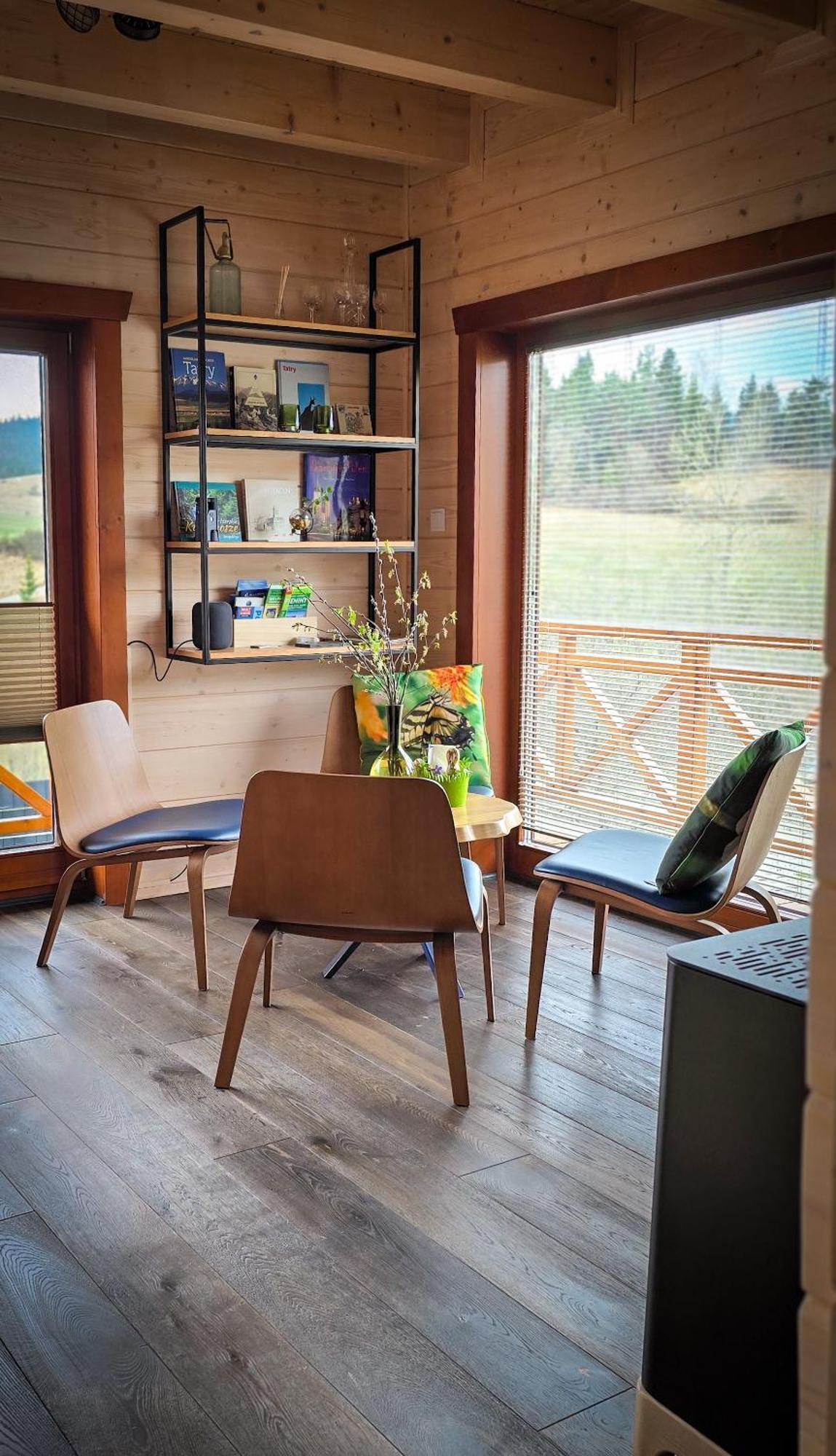 Houten Vakantiewoning "Reisnaarpolen" Royaal Ontbijt, Sauna En Hottub Czarna Góra Exterior foto
